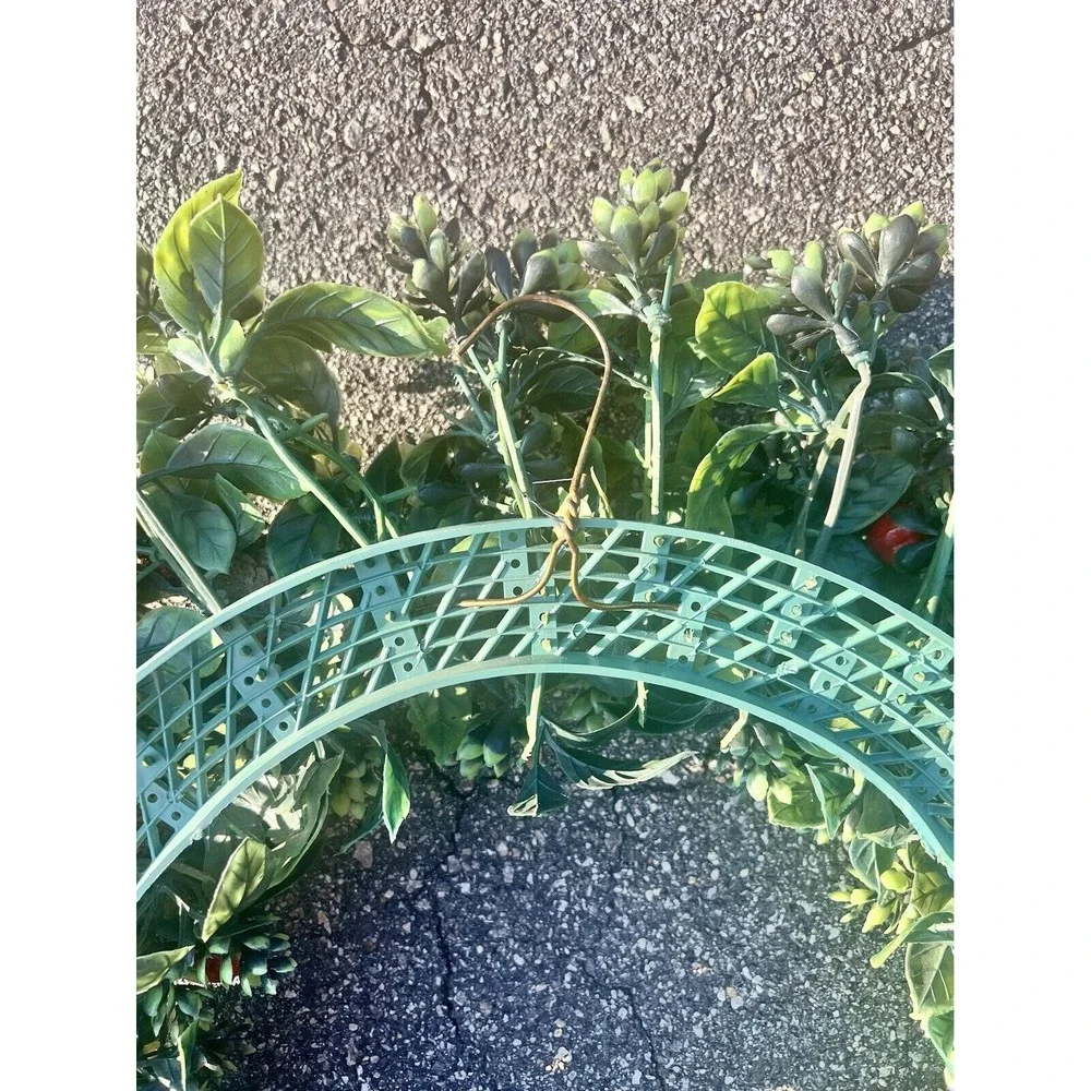 Vintage Plastic Fall/Christmas Door Wreath‎ Large 26